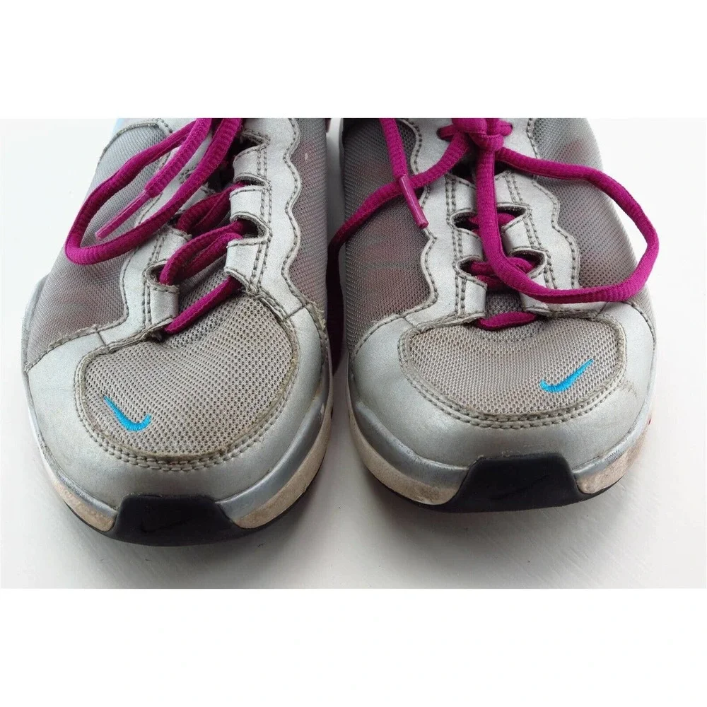 Nike‎ Women Training Shoes Flex TR 2 Size 7.5 Gray Lace-Up Fabric Athletic - Picture 2 of 8